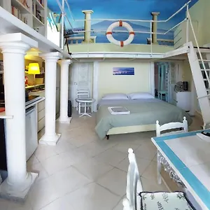 mariuss-house.hotels-amalfi.com/
